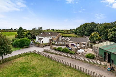 Huddersfield HD8 6 bed country house for sale