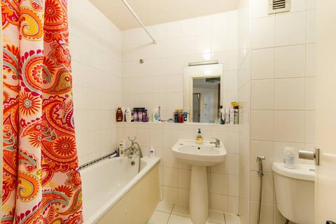 Cromwell Road, Kensington, London, SW5 Studio for sale