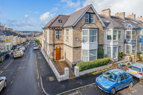 Hills View, Barnstaple 7 bed end of terrace house for sale