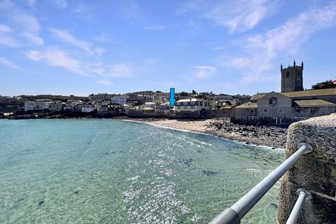 2 St. Andrews Street, St. Ives TR26 1 bed cottage for sale