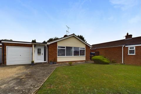 Mayfield Way, Stowmarket IP14 3 bed detached bungalow for sale