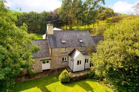 Maerdy, Corwen. 4 bed property with land for sale