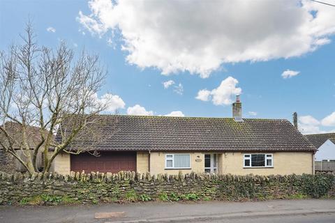 Yenston, Templecombe 3 bed detached bungalow for sale