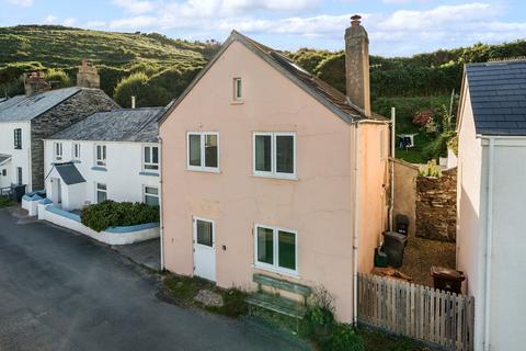 Beesands 3 bed detached house for sale