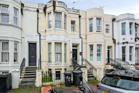 7 bedroom terraced house for sale