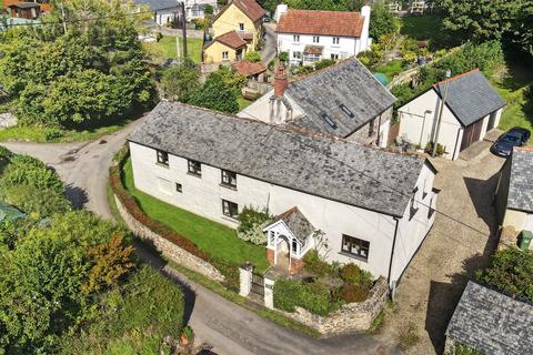 Middle Marwood, Barnstaple, Devon, EX31 5 bed detached house for sale