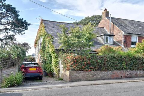 The Street, Wittersham, Tenterden 4 bed semi