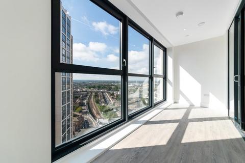 8 Station Road, Croydon CR0 2 bed apartment for sale