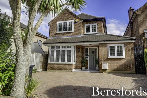 Warley Mount, Warley, CM14 3 bed detached house for sale