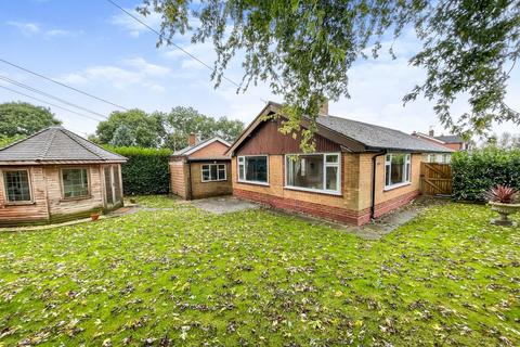 Border Way, Vicars Cross, Chester, CH3 3 bed bungalow for sale