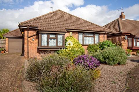 Sterling Close, Colchester CO3 3 bed detached bungalow for sale