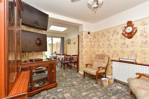 Valley View Road, Rochester, Kent 3 bed semi