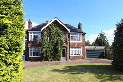 Caistor Road, Market Rasen LN8 3 bed detached house for sale