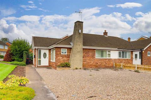 2 bedroom semi-detached bungalow for sale