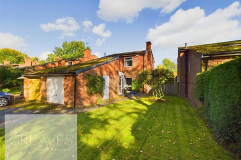 Padleys Lane, Burton Joyce, Nottingham 3 bed detached house for sale