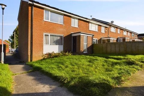 31 Welbeck Road, Yeovil 3 bed end of terrace house for sale