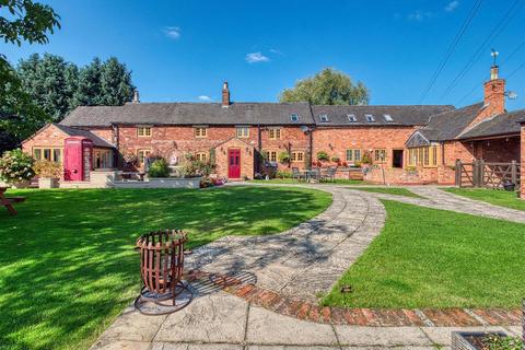 Potlocks Farm, Heath Lane, Findern 6 bed character property for sale