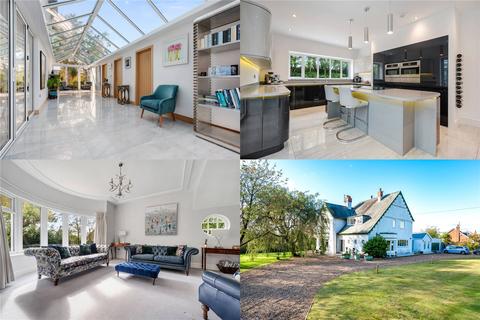 Lambs Road, Lancashire FY5 4 bed detached house for sale