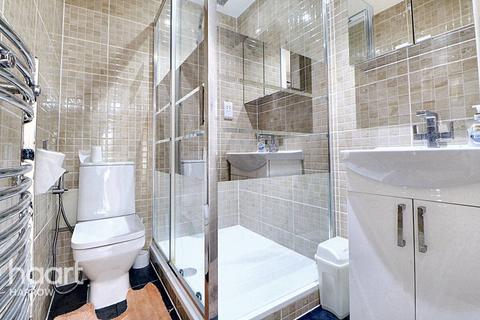 Harrow & Wealdstone 2 bed apartment for sale