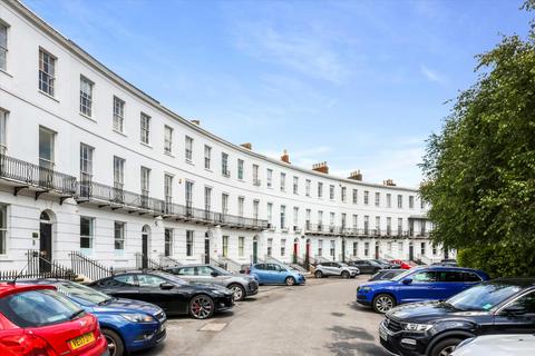 Royal Crescent, Cheltenham, England... 5 bed townhouse for sale