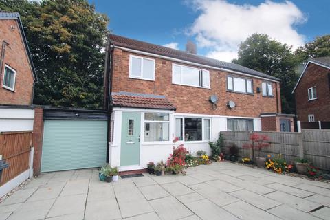 Harden Drive, Bolton, BL2 3 bed semi