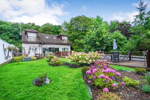 Black Sail, Hardwick Wood... 4 bed detached bungalow for sale