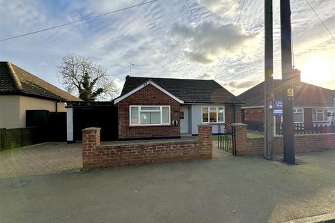 St. Marys Road, Burnham