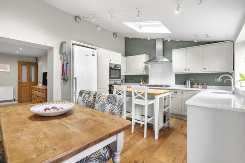 Offas Close, Benson, OX10 3 bed semi