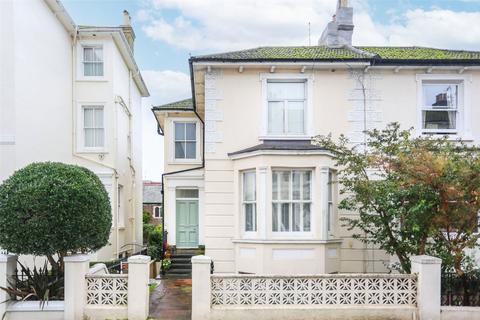 Hova Villas, Hove, East Sussex, BN3 1 bed flat for sale