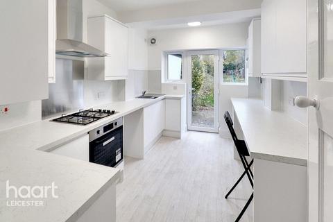 Clarke Grove, Leicester 5 bed semi