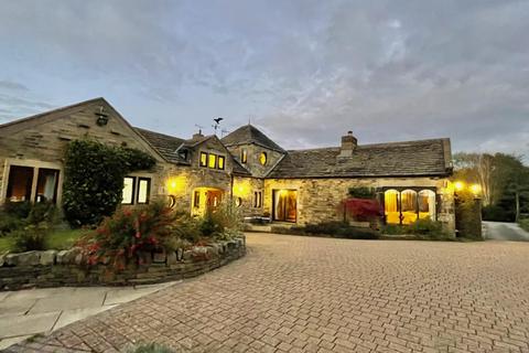 Bank End Knoll, Holmfirth HD9 4 bed barn conversion for sale