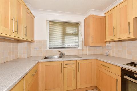Capricorn Close, Crawley, West Sussex 2 bed flat for sale