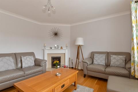 Nickleby Close, Rochester, Kent 3 bed semi