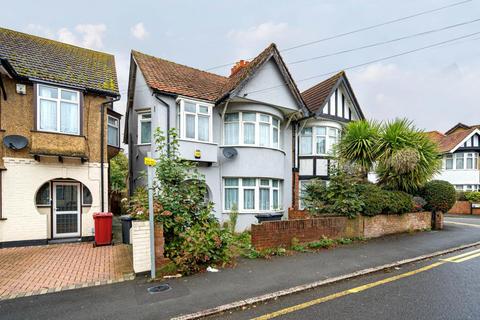 Slough,  Berkshire,  SL1 3 bed semi