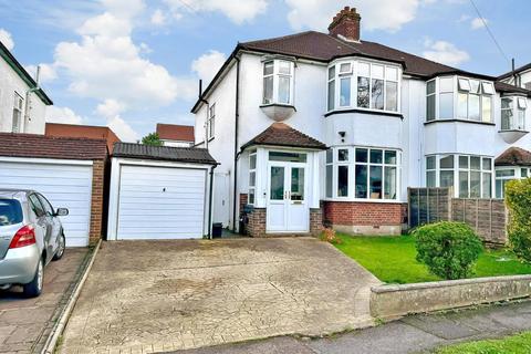 Garden Close, Banstead, Surrey 3 bed semi