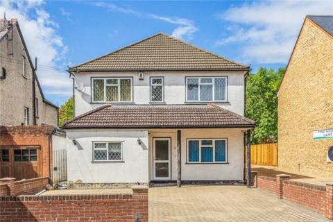 Church Road, Northwood HA6 4 bed detached house for sale