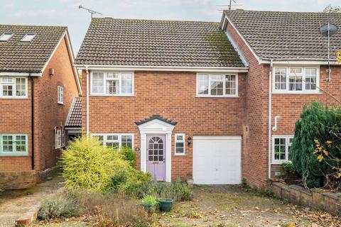 Camlet Way, Hertfordshire AL3 3 bed end of terrace house for sale