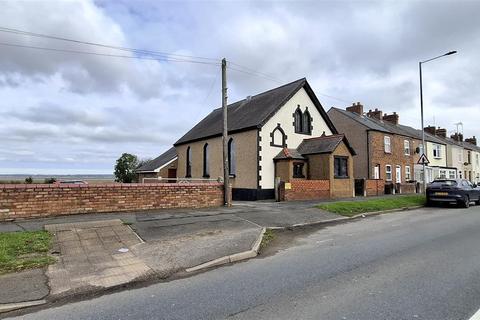 Detached house for sale