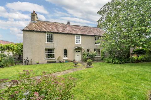 Macquarie Farm Close, Yatton, BS49 4 bed detached house for sale