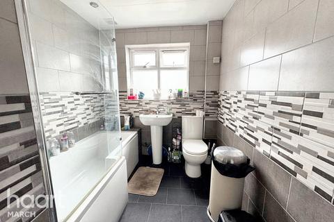 Euximoor Drove, Christchurch 6 bed detached bungalow for sale