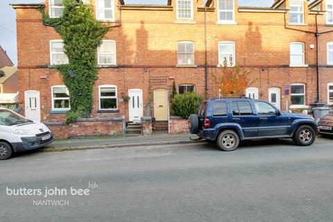 Old Chester Road, Nantwich 2 bed terraced house for sale