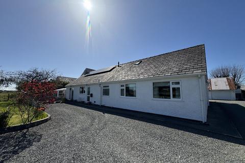London Road, Bodedern, LL65 4 bed bungalow for sale