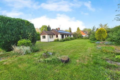 Aston Munslow, Craven Arms 3 bed detached bungalow for sale