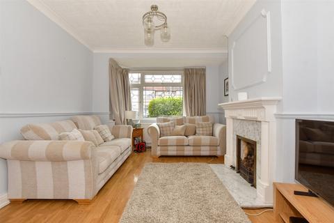 Gainsborough Road, Rainham, Essex 3 bed end of terrace house for sale