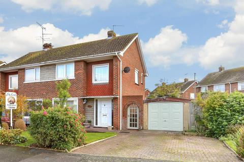 Cress Way, Faversham, Kent 3 bed semi