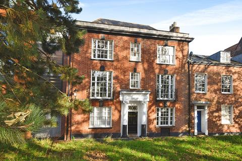Bartholomew Street East, Exeter, EX4 2 bed apartment for sale