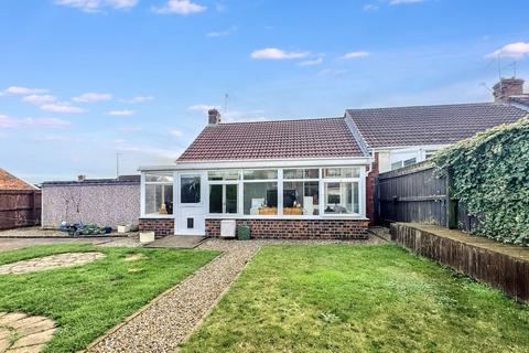 Grantham Avenue, Seaham, Durham, SR7 8LZ 3 bed bungalow for sale