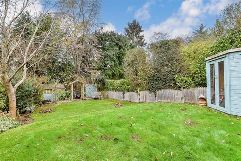 Lackford Road, Chipstead, Coulsdon... 3 bed detached house for sale