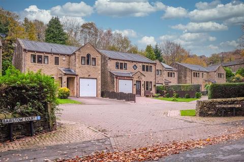 Bairstow Court, Sowerby Bridge 4 bed detached house for sale