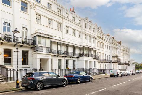 Sussex Square, Brighton, East Sussex... 2 bed flat for sale